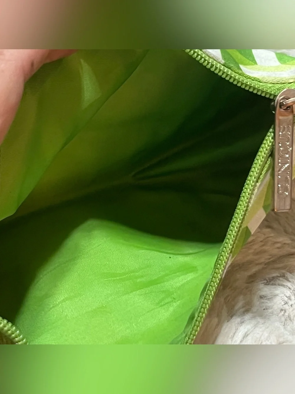 Clinique Green Geometric Cosmetic Pouch 02-17